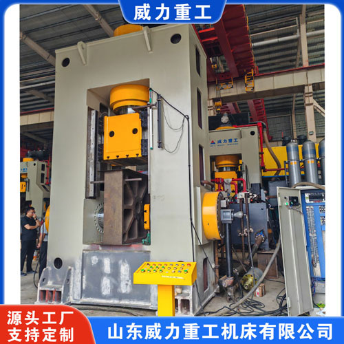 四向鍛造液壓機(jī)（800噸+500噸+500噸+200噸）